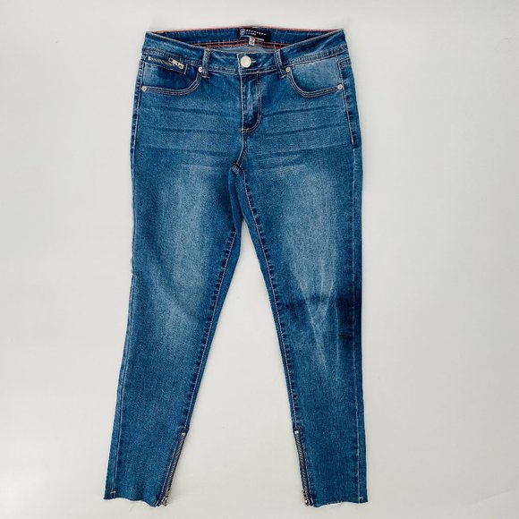 B1G1💕 BOOMBOOM Jeans Blue‎ Skinny Womens Size 9 - Picture 1 of 6